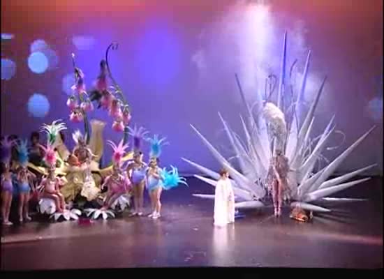 Pregón y coronación de las Reinas mayor e infantil del Carnaval 2015